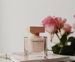 Discovering the Best Online Perfume Store and the Captivating Aroma of Iris