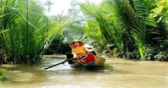 Grab the best Vietnam tour deal with just a click