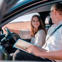 Learn Driving At The Best Local Driving School in Point Cook