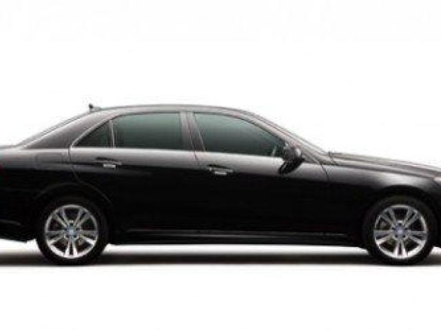 LUXURY AIRPORT CHAUFFEUR LONDON – Elite Transfers Since 2004!