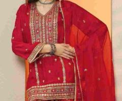 Chic Latest Salwar Suits for Everyday Fashion
