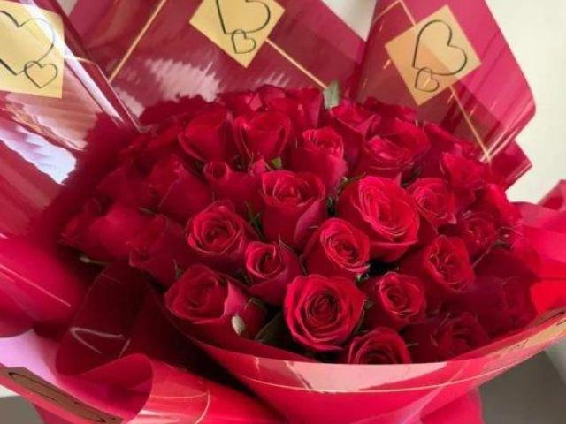 Valentine’s Day Flower Bouquets Online – Romantic Fresh Flower Gifts