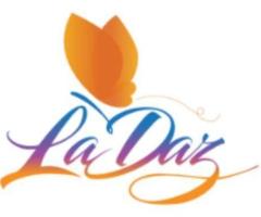 Plump & Smooth: Hyaluronic Acid's Hydrating Power in Ladaz Body Wash