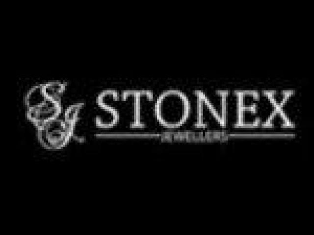 Find the Valentine Gift NZ They’ll Truly Treasure | Stonex Jewellers