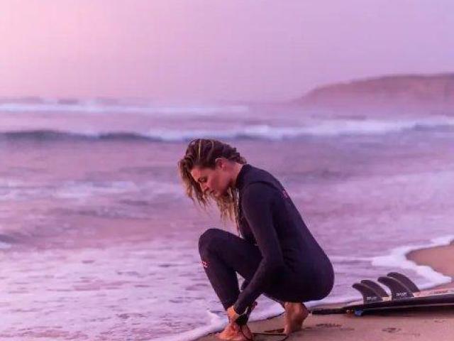 Beginner Surf Camp for Women by Girl on the Wave