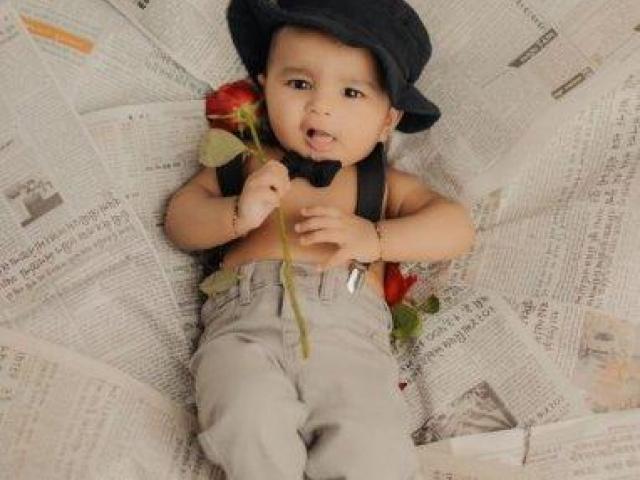 Best New Born Photoshoot in Greater Noida