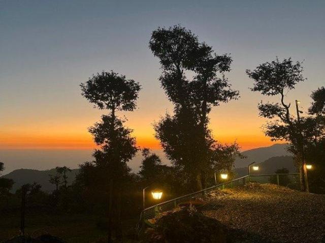 Treetop Glamps is Best Glamping Resort Near George Everest | Hathipaon, Mussorie