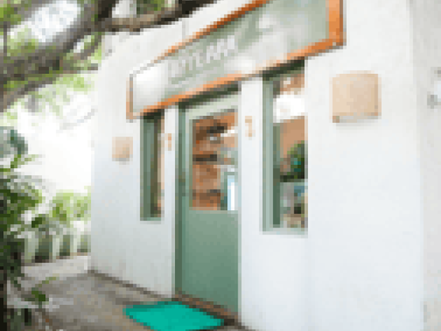 Best Cafe in Hauz Khas for Plant-Forward Food Lovers