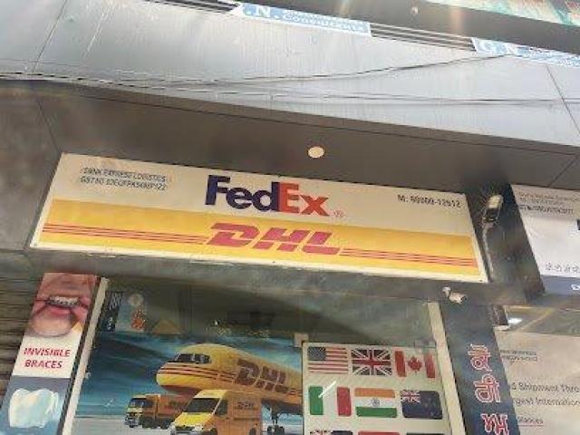 The Role of Transport and Courier Services in Simplifying International Shipping from Amritsar