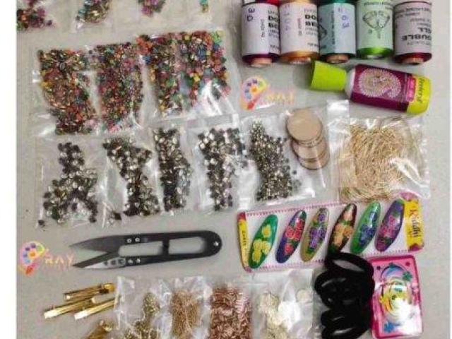 Buy Silk Thread Materials Online | Wholesale Silk Thread Supplies at Ray Aari shop