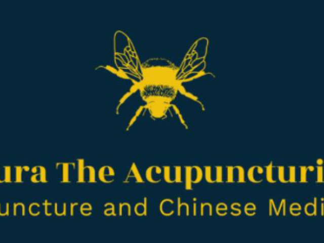 Laura The Acupuncturist