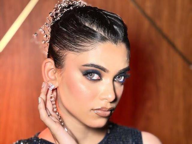 Lakmé Academy Powered By Aptech – Master Professional Hair Styling Skills