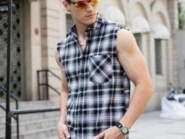 Want to Partner with a Top Flannel Clothing Manufacturer in Abu Dhabi? Go for Flannel Clothing!
