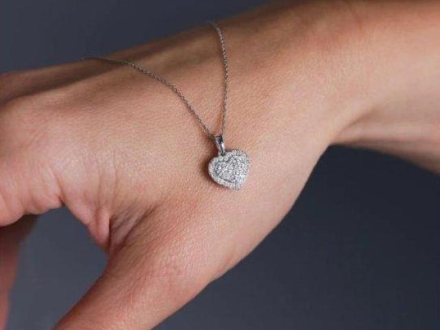 Lab-Grown Heart Diamond Necklace for Women by Layla Diamonds