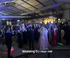 Tips for Selecting the Right Wedding DJ near Me