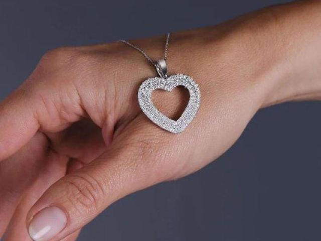 Premium Necklace with a Diamond Heart Pendant in London.