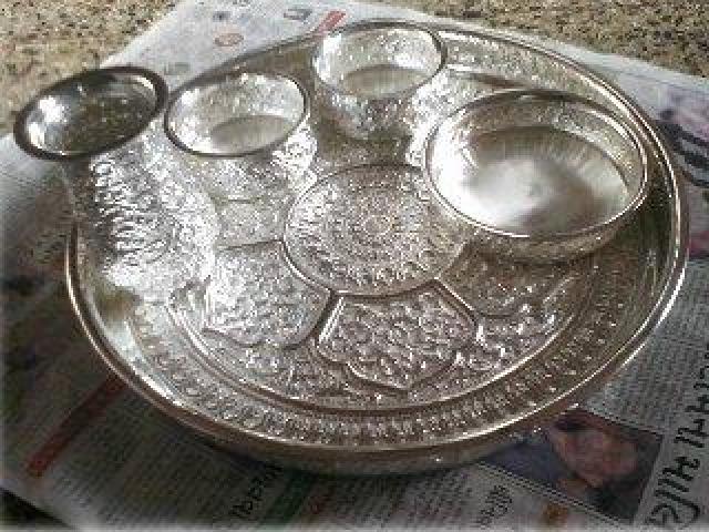 Silver dinner set
