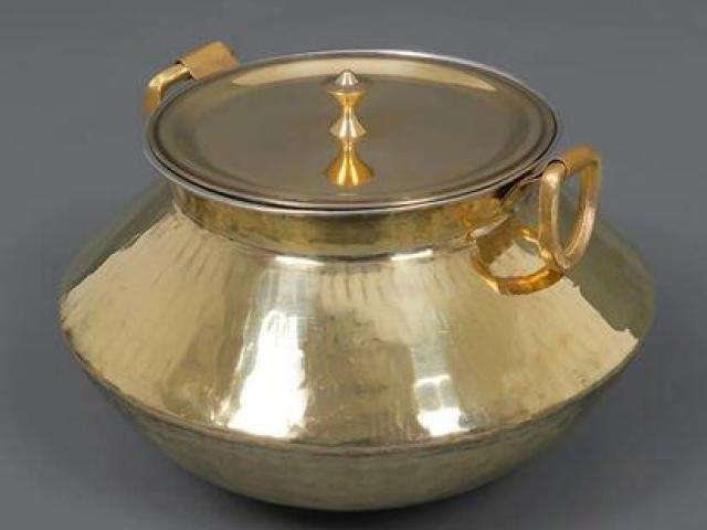 Artisanal Brass Handi with Lid – Authentic Biryani Vessel