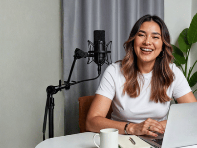 Become an Agent on Crush Live – Start Your Online Earning Journey
