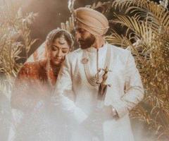 Hire Photographer in Ahmedabad for Pre-Wedding & Personal Shoots