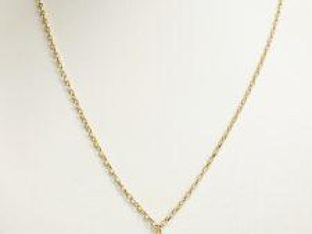 Make Mother’s Day Shine with a Beautiful Mum Necklace NZ Gift | Stonex Jewellers