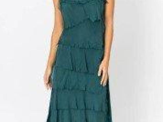 Refresh Your Closet with Women's Italian Boutique Clothing from Estell Boutique!