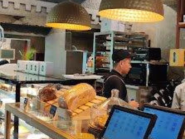 AMA Cafe – Best Cafe in Mussoorie for Scenic Coffee Time