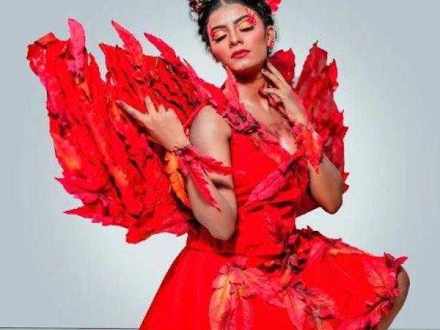 Lakmé Academy Powered By Aptech:-Best Skin Care Course Academy in Satellite Ahmedabad