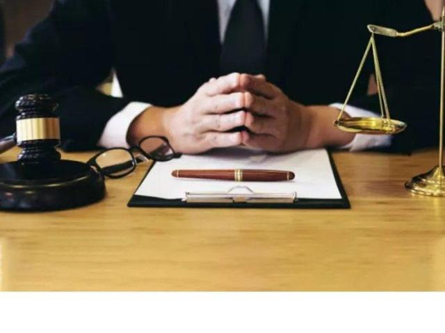 Ashish B Desai - Trusted Advocate In Ahmedabad, Gujarat