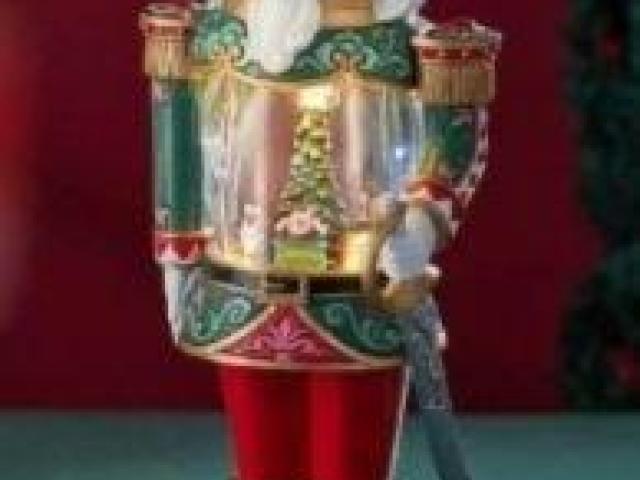 Shop Elegant Musical Christmas Nutcrackers for Luxury Gifts in USA - A Coastal Christmas