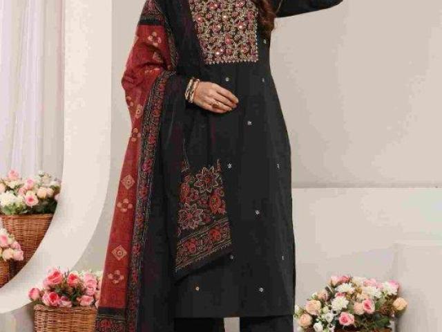 Buy Trendy Cotton Kurta Sets Online for Everyday Elegance