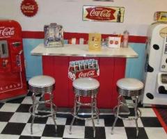 Bars and Booths provides retro-styled Custom home bars for sale