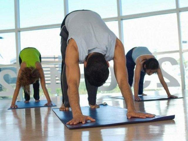 Beat Summer Burnout with Corporate Yoga Programmes for Delhi NCR Offices