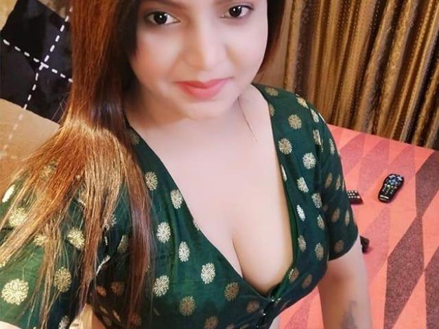Udaipur Escort 9602870969 Celebration Mall CaLL GiRLS