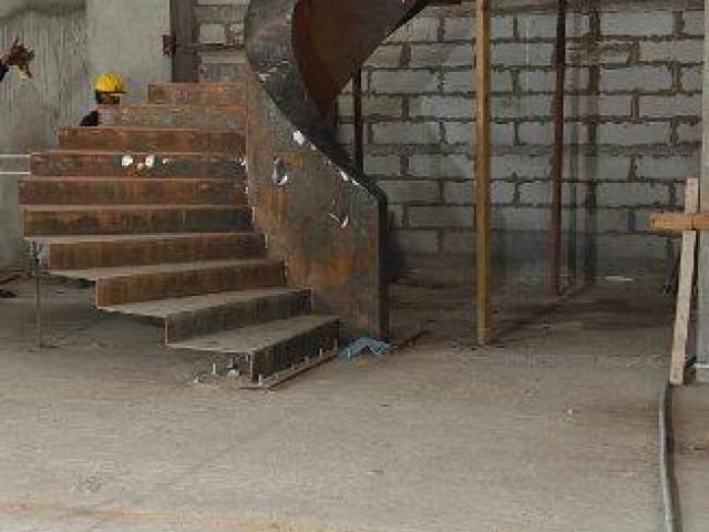 Spiral Staircase Fabrication in Hyderabad |Modern Steel Spiral stair