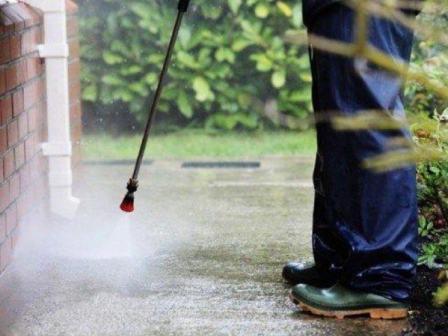 Bring Back Your Driveway’s Shine with Expert Pressure Cleaning
