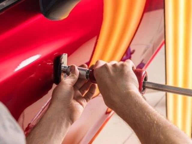 Get the Holistic Auto Body Repair Mowson Lakes