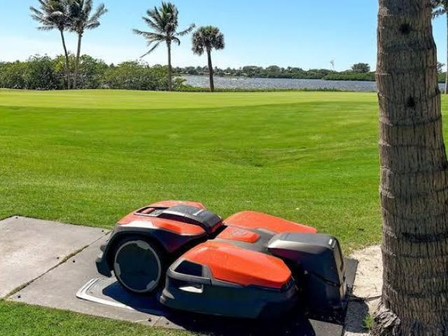 Autonomous Golf Course Mower