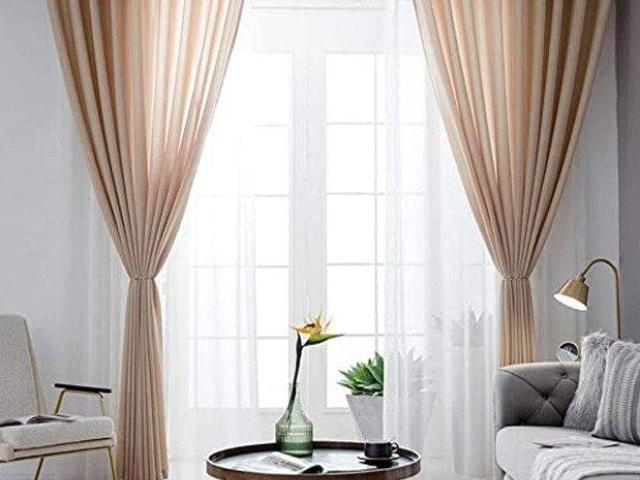 Manual Roller Shades Aventura