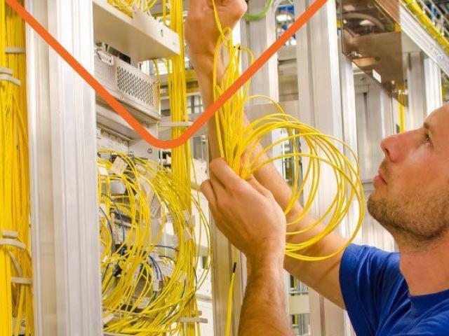 Strengthen Emergency Radio Coverage Across Complex Buildings