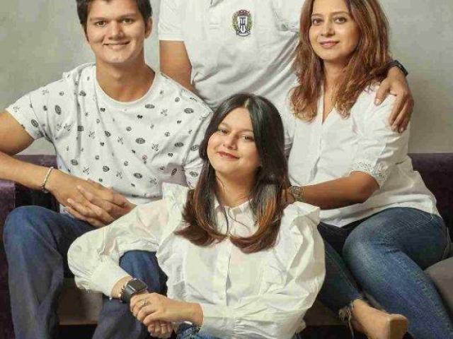 Family Portrait Photography in Mumbai | The Portrait Company